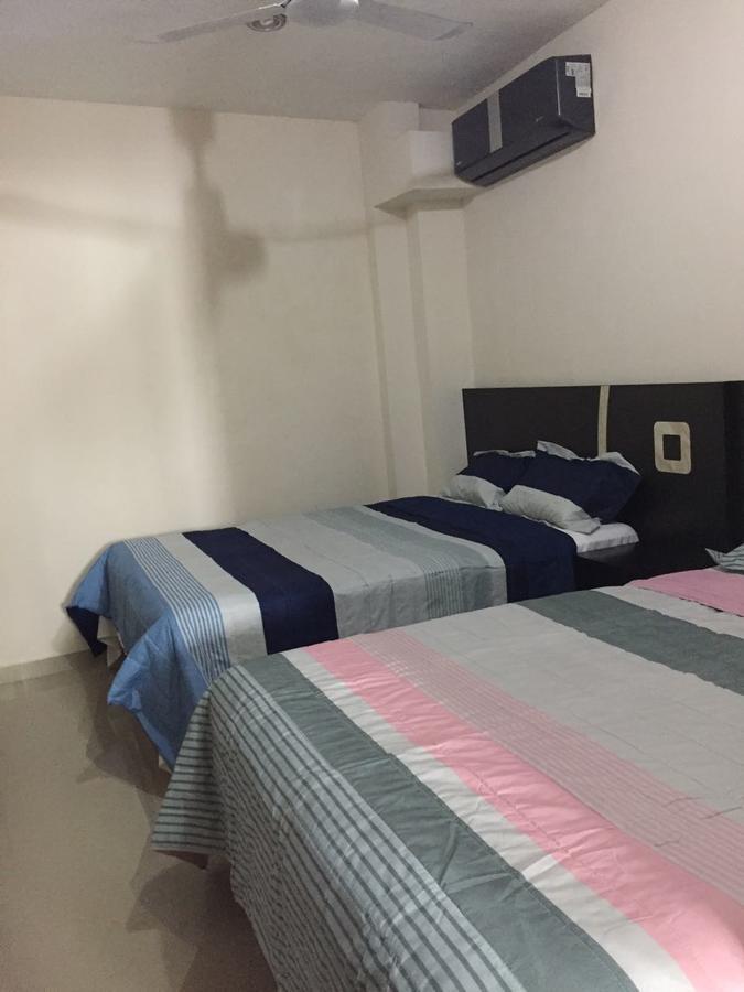 קנקון Hotel Suites La Roca מראה חיצוני תמונה