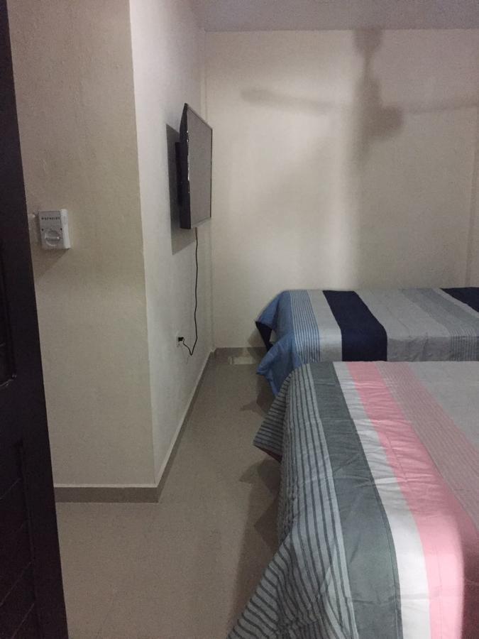 קנקון Hotel Suites La Roca מראה חיצוני תמונה