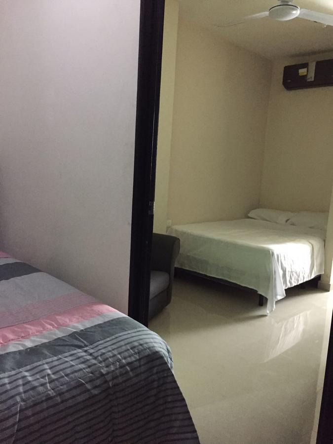 קנקון Hotel Suites La Roca מראה חיצוני תמונה