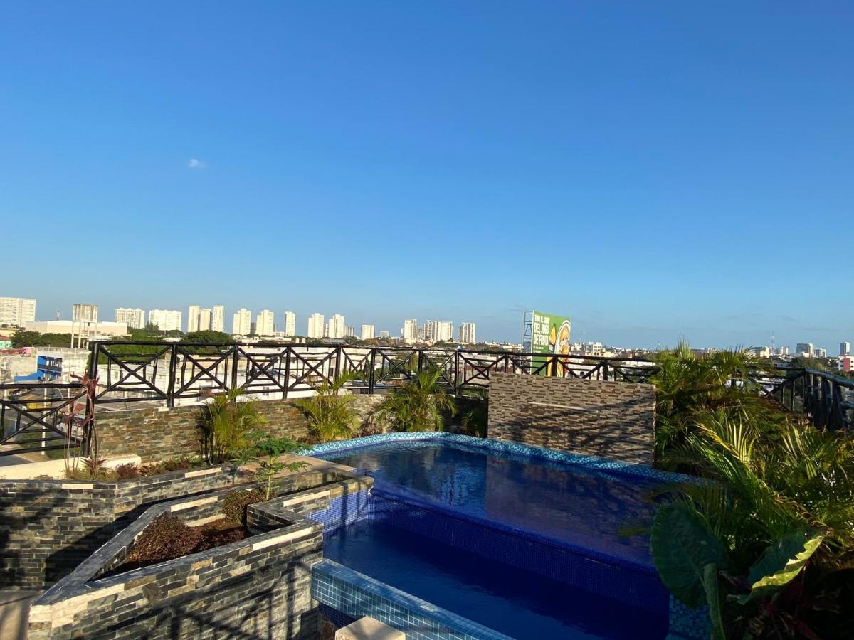 קנקון Hotel Suites La Roca מראה חיצוני תמונה